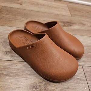 Crocs Dylan Brown Clog Size 9